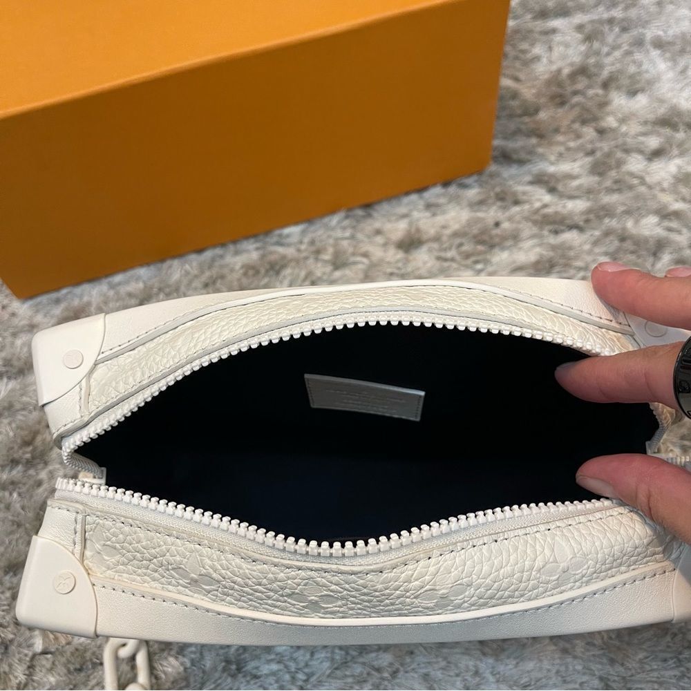 Louis Vuitton Virgil Abloh Crossbody Matte White Soft Trunk w/ Chain M53287 SS19 - Picture 8 of 15